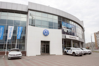 Volkswagen Новый Polo 1.6 MPI AT (110 л.с.) Status