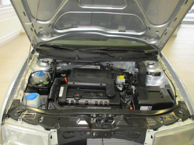 ŠKODA Octavia 1.6 MT (102 л. с.)