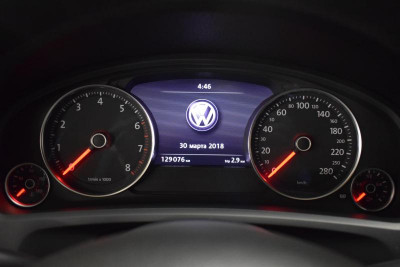 Volkswagen Touareg 3.6 FSI Tiptronic 4Motion (249 л. с.)