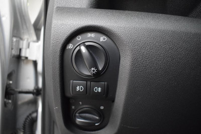 LADA Granta лифтбек 1.6 16кл AT (98 л. с.) Luxe