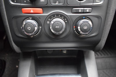 Citroen C4 1.6 MT (109 л.с.)