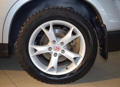 Mitsubishi ASX 2.0 CVT 4WD (150 л. с.)