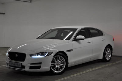 Jaguar XE 2.0 D AT (180 л. с.) Prestige
