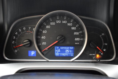 Toyota RAV4 2.0 CVT (146 л. с.)