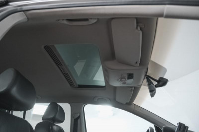 Volkswagen Touran 1.4 AT (170 л.с.)