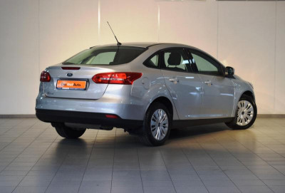 Ford Focus Седан 1.6 Ti-VCT PowerShift (105 л. с.) Trend