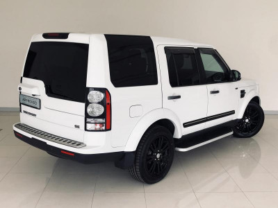 Land Rover Discovery 3.0 TDV6 AT 4WD (211 л. с.)