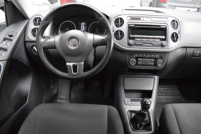 Volkswagen Tiguan 1.4 TSI BlueMotion MT (122 л. с.)