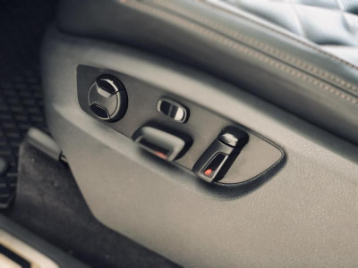 Volkswagen Touareg 3.6 FSI Tiptroniс 4Motion (249 л. с.) R-line Executive