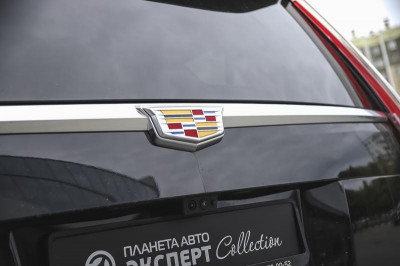 Cadillac Escalade 6.2 V8 АТ 4WD (426 л.с.) Luxury