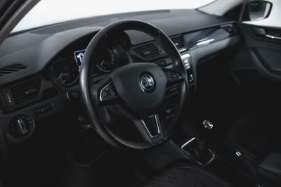 ŠKODA RAPID 1.6 MT (90 л. с.) Ambition