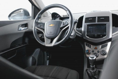 Chevrolet Aveo 1.6 MT (115 л. с.)