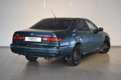 Toyota Camry 3.0 AT Overdrive (194 л. с.)