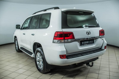 Toyota Land Cruiser 4.5 TD AT (249 л. с.) Престиж