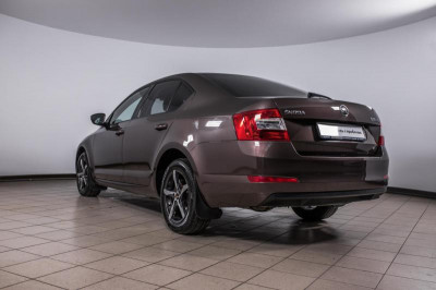 ŠKODA Octavia 1.4 MT (140 л.с.)