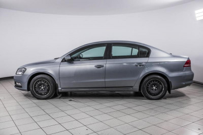 Volkswagen Passat 1.4 TSI MT (122 л. с.)