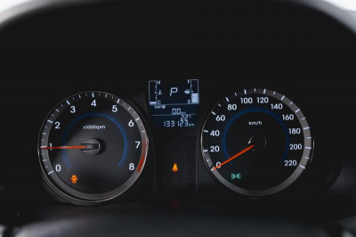 Hyundai Solaris 1.6 AT (123 л. с.) Comfort