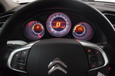 Citroen C4 1.6 VTi AT (120 л. с.)