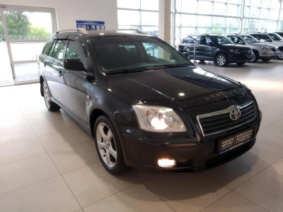 Toyota Avensis 2.0 AT (147 л.с.)