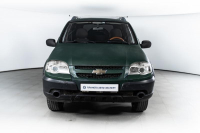 Chevrolet niva Niva 1.7 MT (79,6 л. с.) L