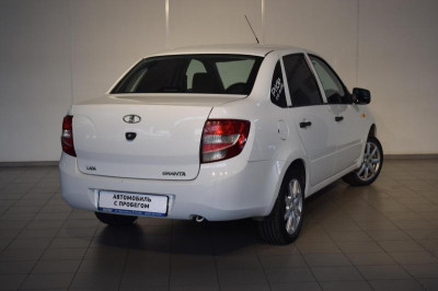 LADA Granta седан 1.6 MT 8кл (2181) (87 л. с.) Standard