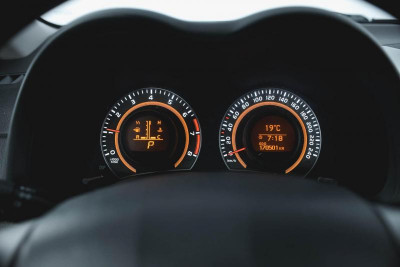 Toyota Corolla 1.6 AT (124 л. с.)