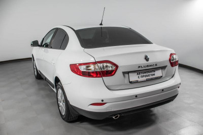 Renault Fluence 1.6 AT (110 л. с.)