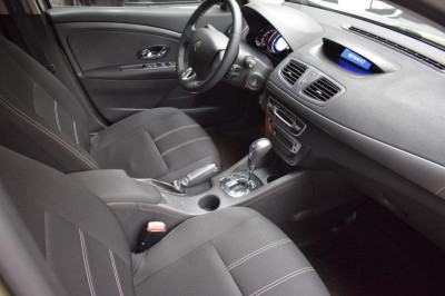 Renault Fluence 1.6 CVT (114 л. с.) Expression