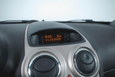 Opel Corsa 1.2 Easytronic (80 л. с.)