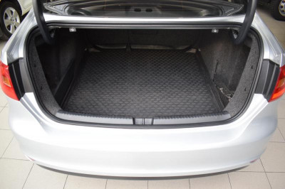 Volkswagen Jetta 1.4 TSI DSG (150 л. с.)