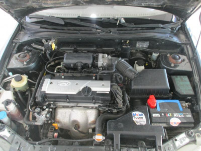 Hyundai Accent 1.5 MT (102 л. с.)