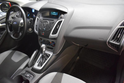 Ford Focus 1.6 PowerShift (105 л. с.)