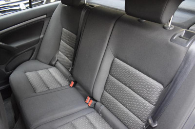 ŠKODA Octavia 1.6 MT (105 л. с.)