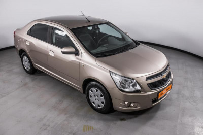 Chevrolet Cobalt 1.5 MT (105 л. с.)