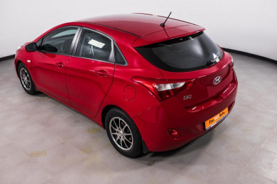Hyundai i30 1.4 MT (100 л. с.)