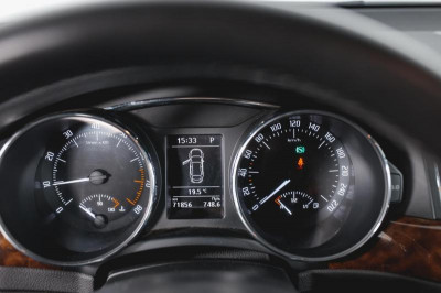 ŠKODA Superb 1.8 TSI DSG (152 л. с.)