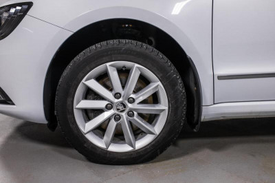 ŠKODA Superb 1.8 TSI DSG (152 л. с.)