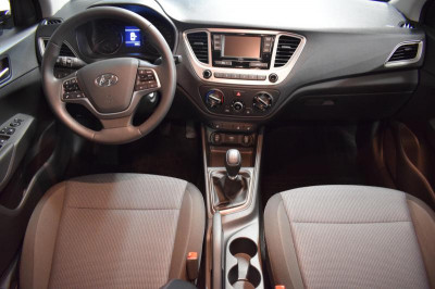 Hyundai Solaris 1.4 MT (100 л.с.)