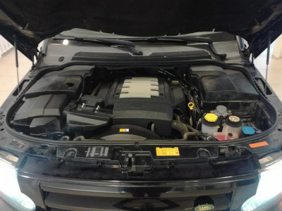 Land Rover Discovery 4.4 AT (295 л. с.)