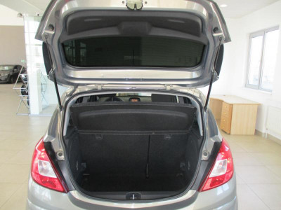 Opel Corsa 1.4 AT (101 л. с.)