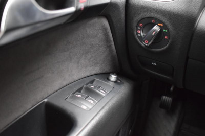 Audi Q7 3.0 TFSI tiptronic quattro (272 л. с.)