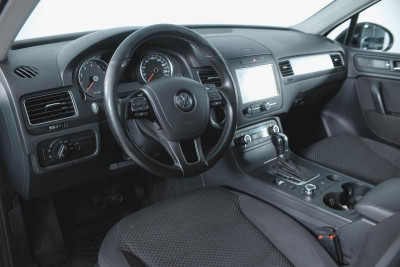 Volkswagen Touareg 3.6 FSI Tiptronic 4Motion (249 л. с.)