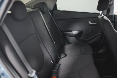 Kia Rio 1.4 AT (107 л. с.)