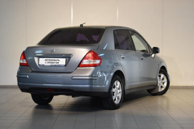 Nissan Tiida 1.6 AT (110 л. с.)