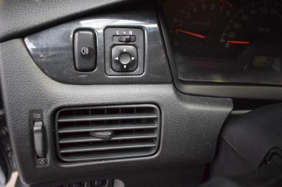 Mitsubishi Lancer 1.6 MT (98 л. с.)