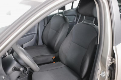 Renault Logan 1.6 AMT (82 л. с.) Confort