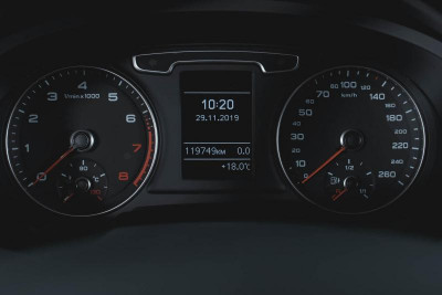 Audi Q3 2.0 TFSI quattro S tronic (170 л. с.)