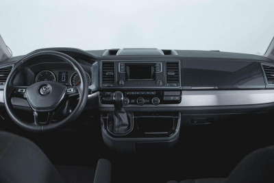 Volkswagen Multivan 2.0 TDI DSG (140 л. с.) Highline