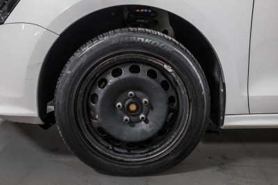 Volkswagen Jetta 1.6 MPI AT (110 л. с.) Trendline