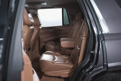 Cadillac Escalade 6.2 AT (409 л.с.) 4WD